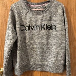 NWOT CALVIN KLEIN CREWNECK